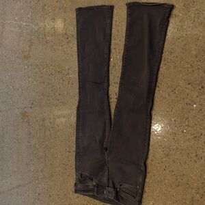 Same Ones As In Last Picture But In Balck. Low Waisted Flared Jeans.